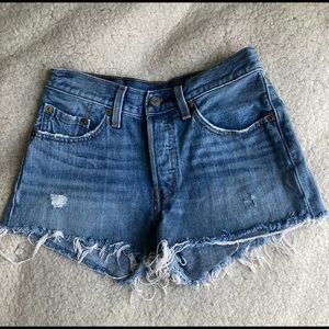 LEVI SHORTS